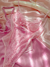 Cindy Gül Dantelli Balenli Bodysuit Pembe