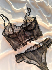 La Romantizm Balenli Balkonet Büstiyer Takımı Siyah