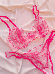 Yasmin Desenli Balenli Demi Sütyen Takımı Pembe