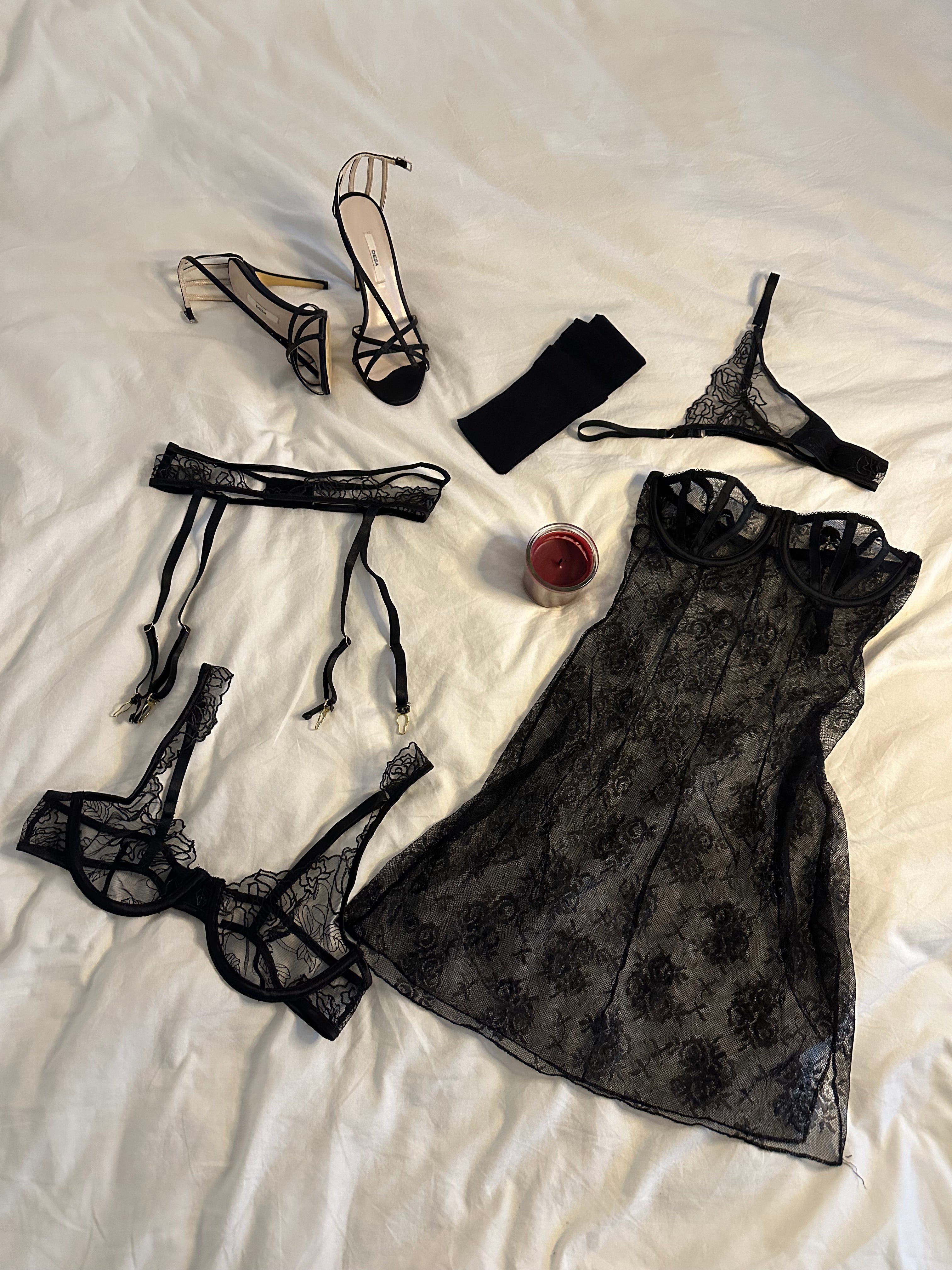 Prenses Dantel Mini Balenli Babydoll Siyah