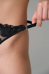 edde Gül İşlemeli Balenli Demi Sütyen Takımı Siyah