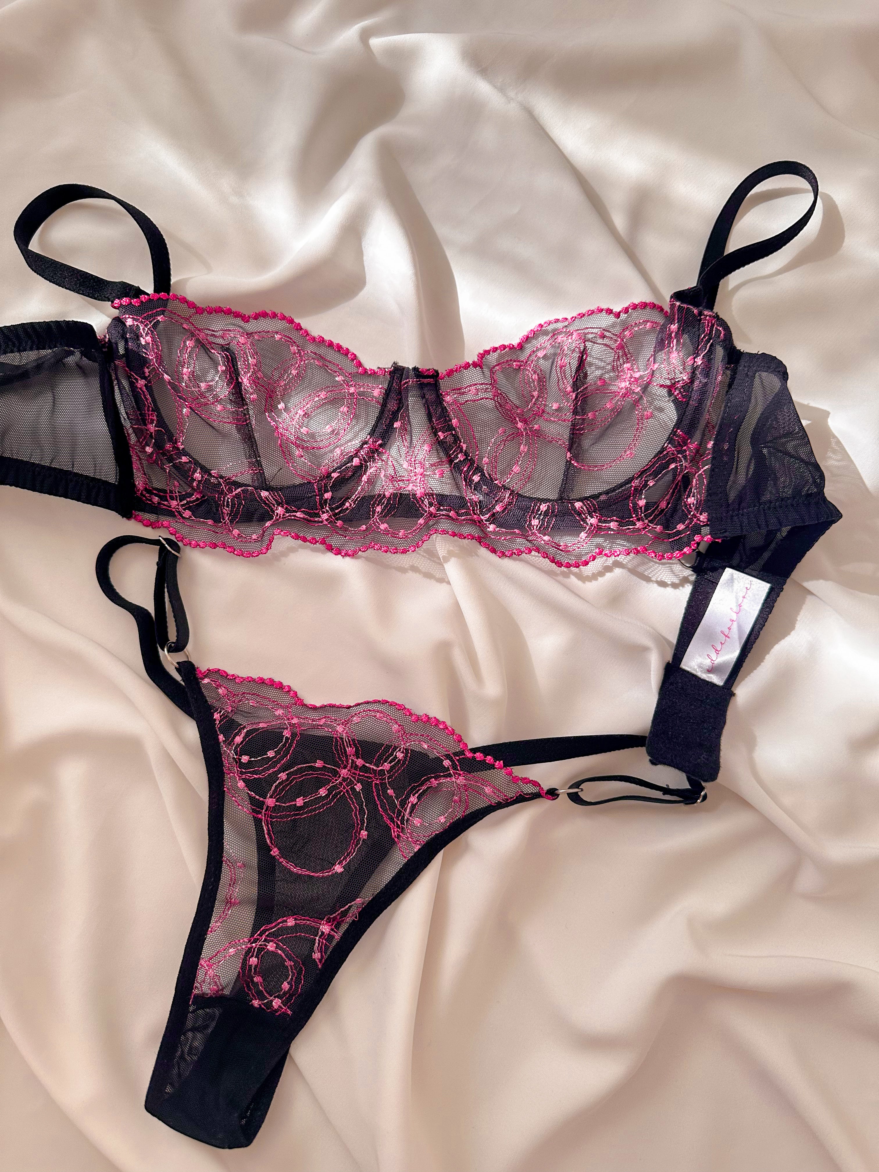 İvy Desenli Balenli Balkonet Sütyen Takımı Siyah