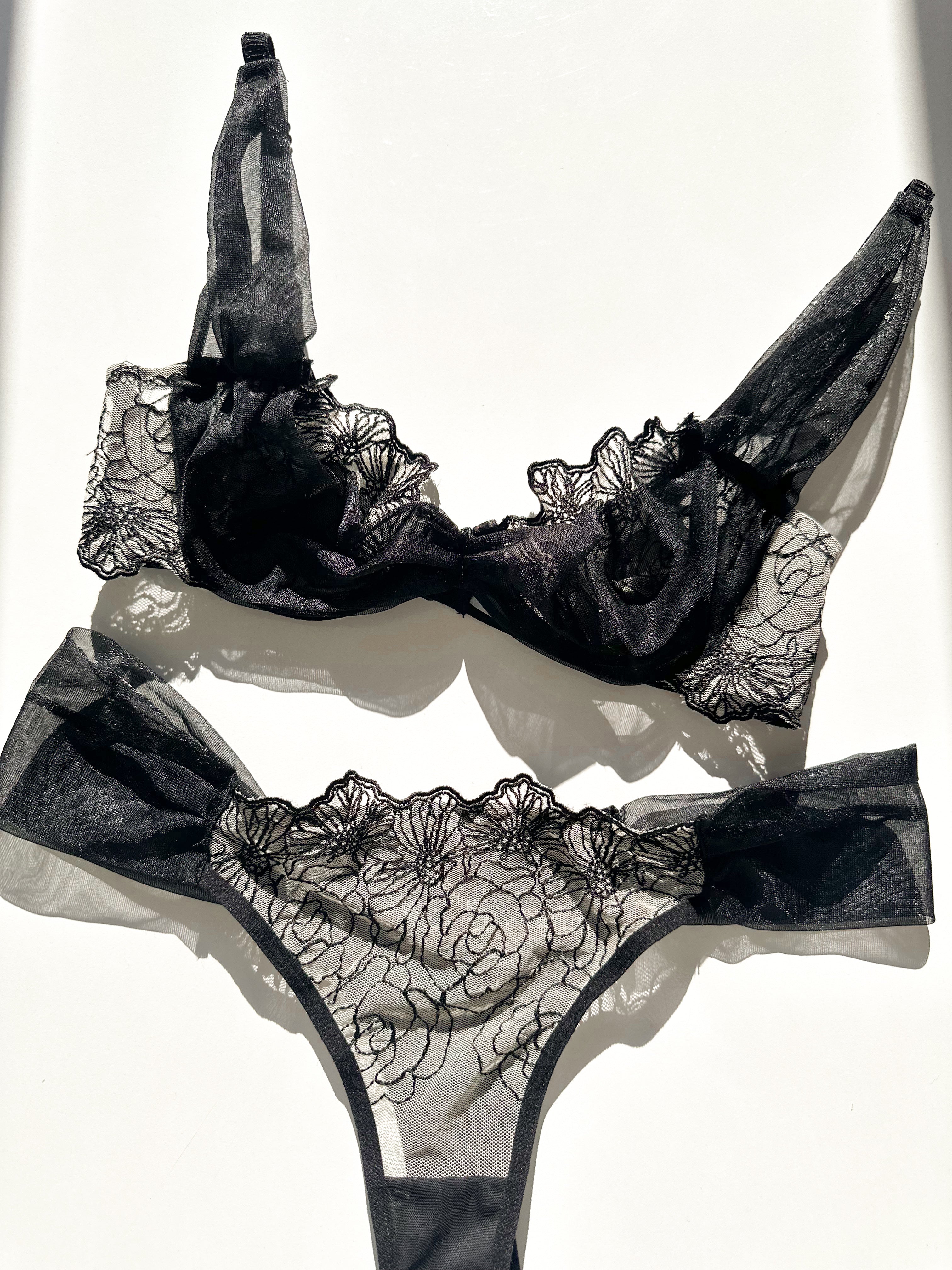 Sofia Tül Detaylı Premium Balenli Balkonet Sütyen Takımı Siyah