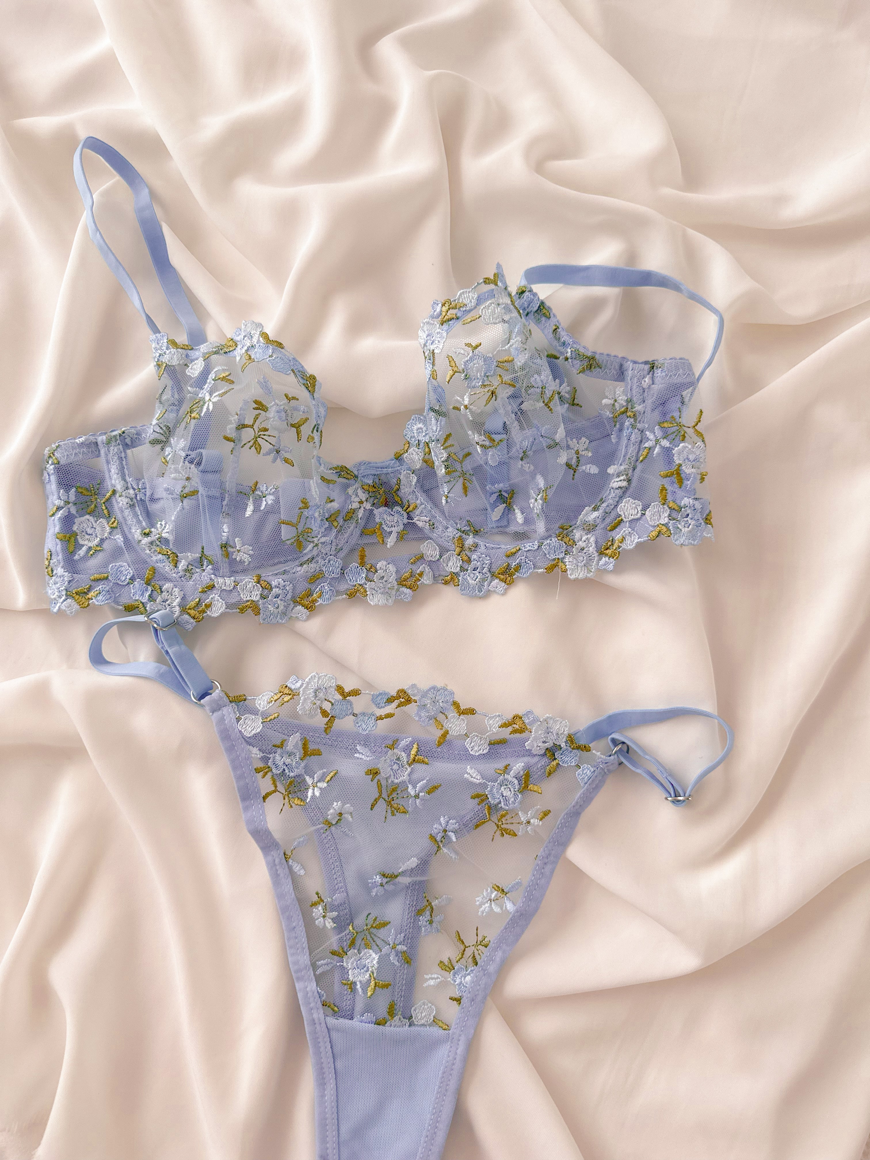 Elsa Çiçekli Balenli Balkonet Sütyen Takımı Mavi