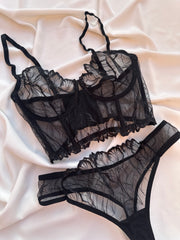 La Romantizm Balenli Balkonet Büstiyer Takımı Siyah