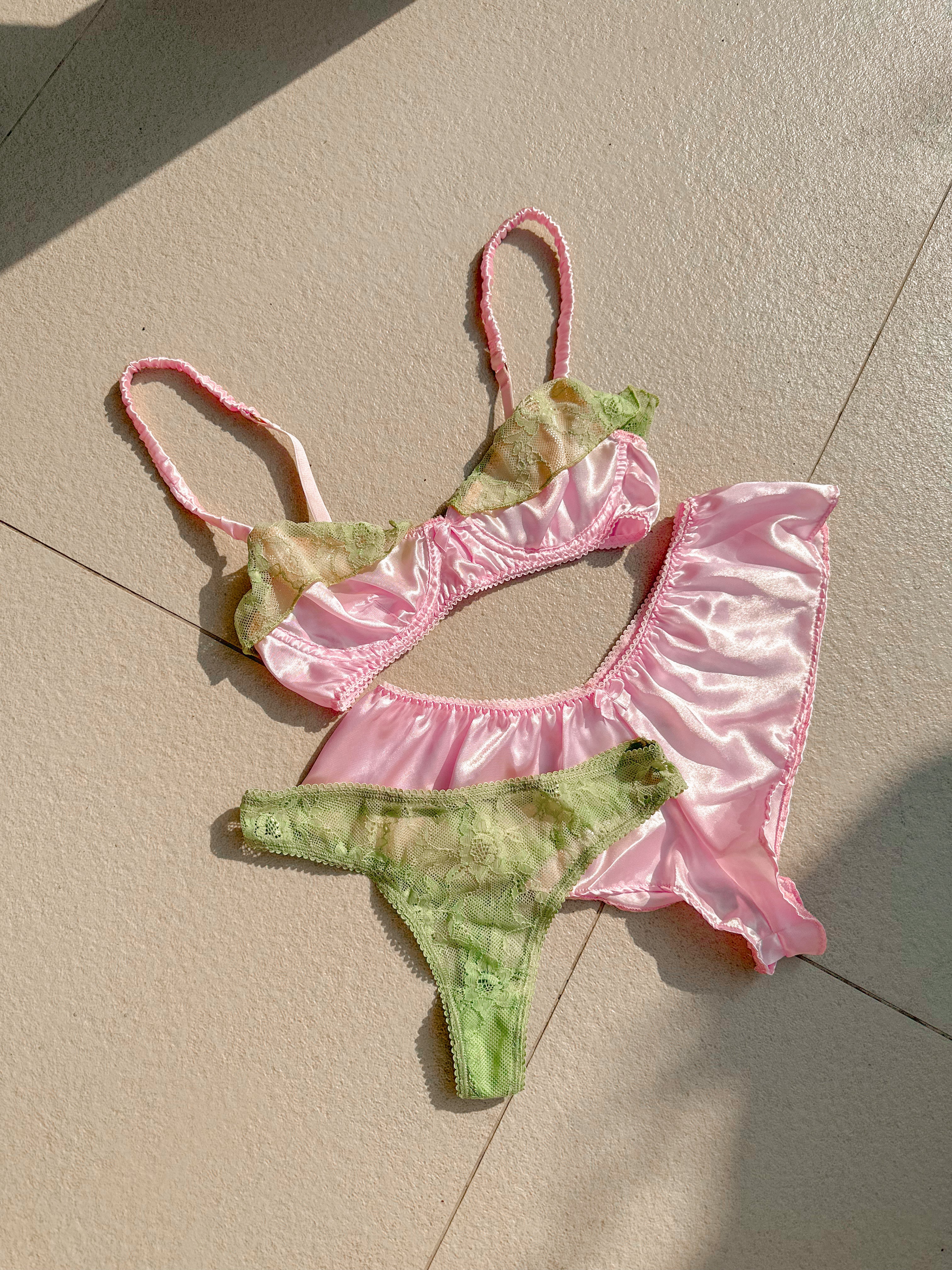 Private Prenses Saten Balenli Şortlu Takım Pembe